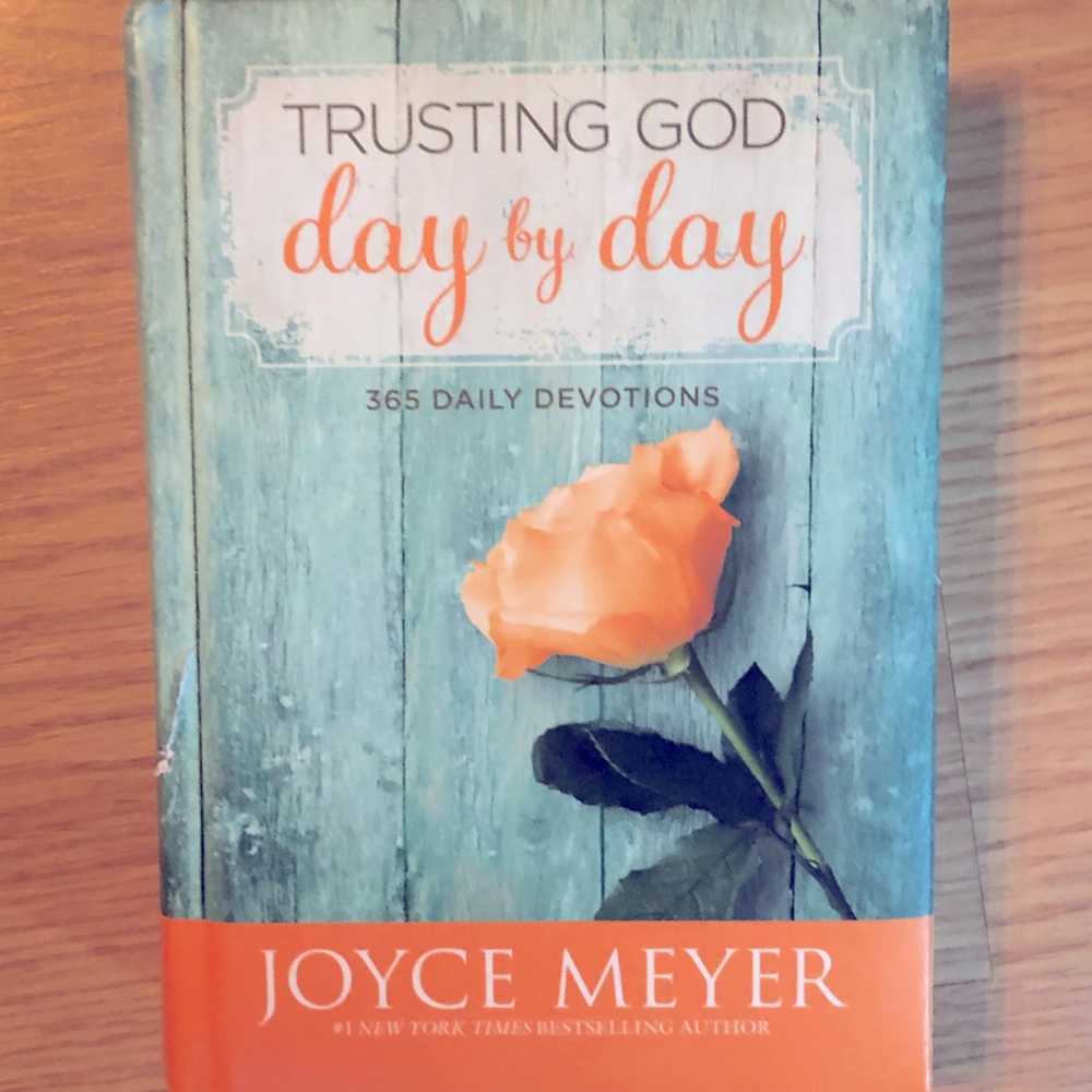 Joyce Meyer hard cover book 365 devotionals NEW